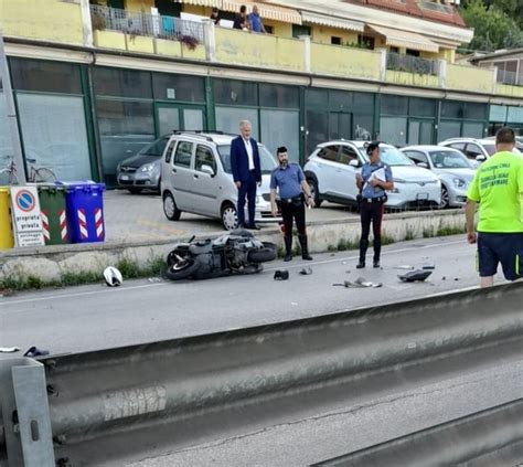 Schianto Tra Auto E Scooter Un 55enne In Gravi Condizioni