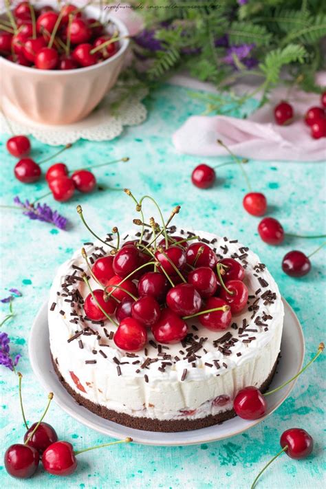 Cheesecake Senza Cottura Alle Ciliegie Profumo Di Cannella E Cioccolato