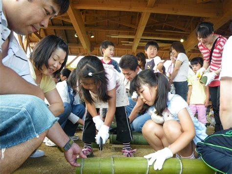 竹の流しそうめん体験－里山に自生する竹を使って工作と流しそうめんを楽しもう つきだてイズム