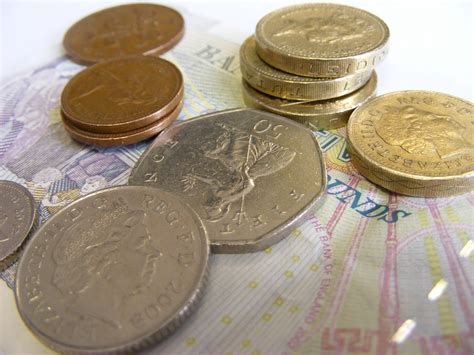 Citizens are debating the $ 350 payment eligibility rules 7