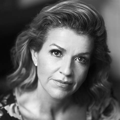 Stream Anne Sophie Mutter And Andris Nelsons In Sibelius And Shostakovich