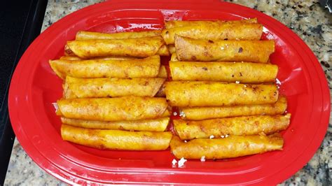 Enchiladas Rojas Con Salchicha Muy Ricas Youtube