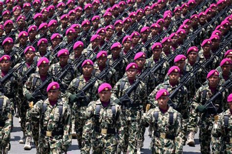 Hut Ke Tni Berikut Sejarah Dan Link Twibon Hari Tentara Nasional