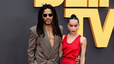 Lenny Kravitz In Versione Pap Orgoglioso Con La Figlia Zo Sul Suo