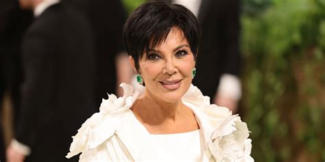 At 68, Kris Jenner Tears Up Revealing ‘Really Sad’ Health News on ‘The ...