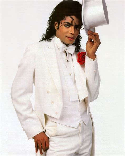 HQ Michael Jackson Photo 17173620 Fanpop