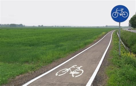 Będzie ścieżka rowerowa do Puszczy Gmina Błonie