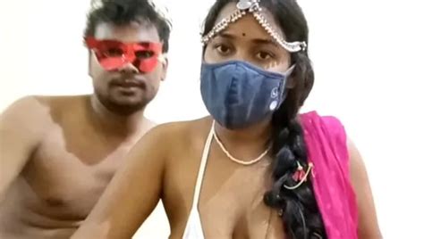 Moumi Mim Hot Bangladeshi Girl Showing Big Ass And Boobs XHamster