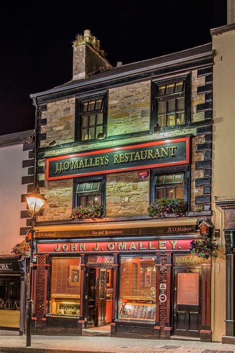 J.J O'MALLEYS BAR & RESTAURANT, Westport - Menu, Prices & Restaurant