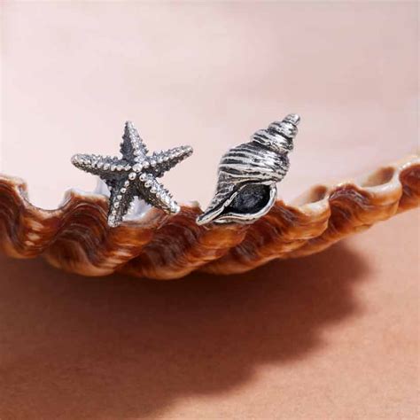 Sterling Silver Conch Shell Starfish Post Earrings X Mm