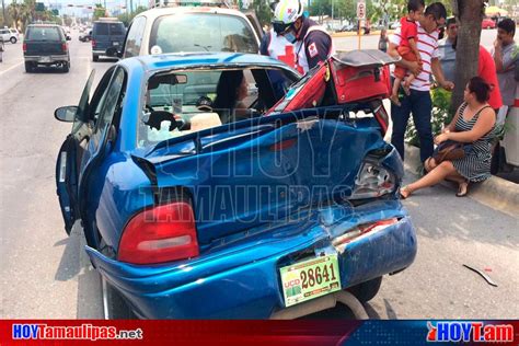 Hoy Tamaulipas Choque Multiple En Ciudad Victoria Deja Dos Lesionadas