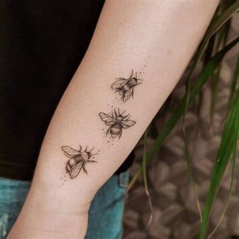 30 Best Bumblebee Tattoo Ideas 9 Moth Tattoo Knee Tattoo Spine