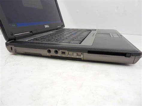 Ноутбук Dell Latitude D630