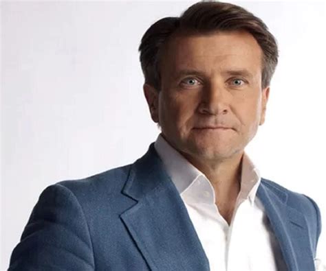 Robert Herjavec Biography - Facts, Childhood, Family Life & Achievements