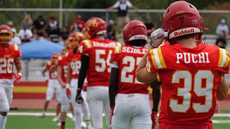 Jesuit showcases football skills with win against Pleasant Grove ...