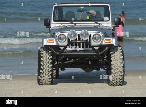 Daytona Jeep Beach Week 2024 - Stefa Tamarah