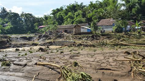 Bpbd Kk Terdampak Banjir Bandang Di Kabupaten Bandung