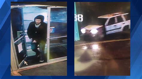 Clarksville Police Searching For Armed Robbery Suspect