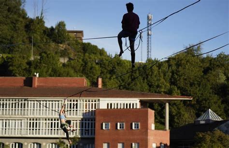 Equilibrismos Sobre El R O El Diario Vasco