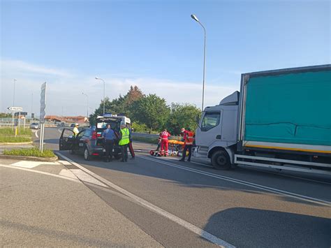 Feletto Incidente Sulla Ferito Un Centauro Prima Il Canavese