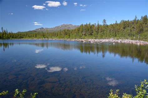 Sweden, nature, water, climate, mirroring - free image from needpix.com