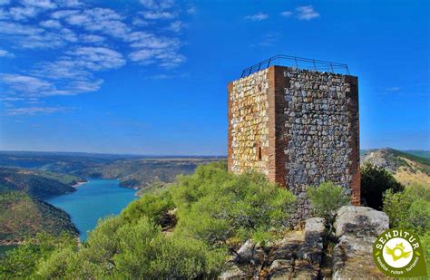 Ruta del Castillo de Monfragüe Serradilla Cáceres Senditur sendas