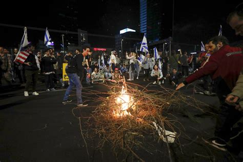 Israel desplegará tropas del Ejército en las calles tras ataques en Tel