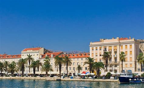 Travelogue | Hungary & The Balkan Coast – Eclectic Spark