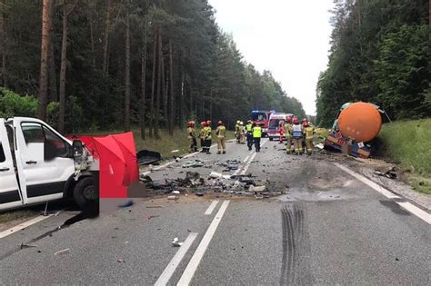 Rybniki Tragiczny Wypadek Na Dk Bus Zderzy Si Z Cystern Jedna