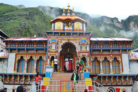 Chardham Yatra Luxury Packages Book Upto Off