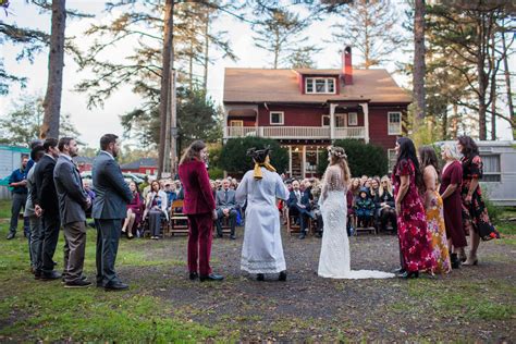 Pacific Northwest Beach Wedding At Sou Wester Lodge Claire Eliza