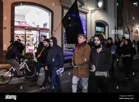 Movimenti Anarchici Immagini E Fotografie Stock Ad Alta Risoluzione Alamy