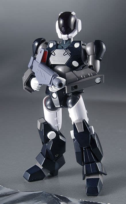 16 Robotech Powered Suits Cyclonesmospeada