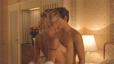 Michelle Hunziker Nude Sex Scene In Voglio Stare Sotto Al Letto