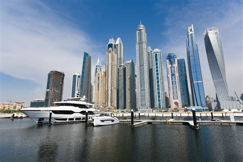 SuperyachtNews.com - Business - Dubai Harbour Marina welcomes first superyacht