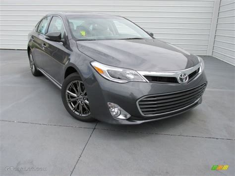 Magnetic Gray Metallic Toyota Avalon Xle Premium Photo