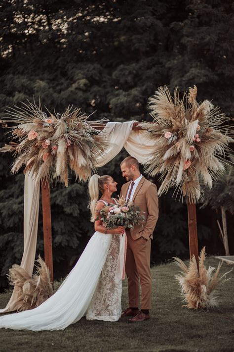 Bohemian Destination Wedding That Is Overflowing With Pampas Grass