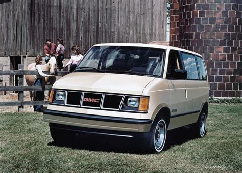 The Chevrolet Astro Is The Rad 4x4 Minivan Everyone Forgot About