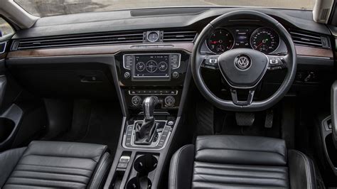 Passat Interior Image, Passat Photos in India - CarWale