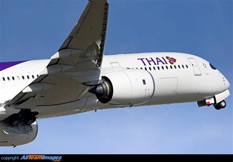 Airbus A Thai Airways International Hs Thh Airteamimages