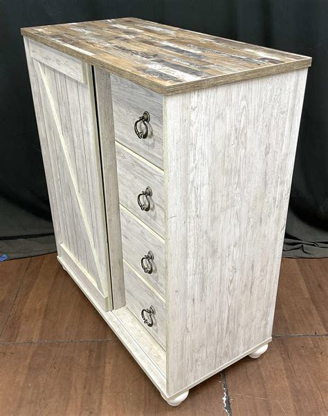 Lot Ashley Furniture Willowton Youth Dressing Chest