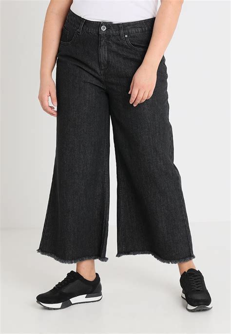 Urban Classics Ladies Culotte Flared Jeans Black Washed Black Denim