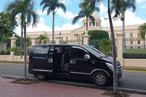 Manama Private Transfers And Limo Services Airport Cruise Port Hotel