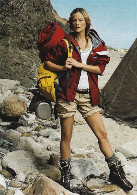 Hiking | HOWTOWEAR Fashion | Ropa de campamento, Ropa de senderismo ...