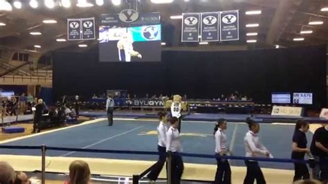 Byu Cosmo Cougar Best Mascot In The World Insane Flips Youtube