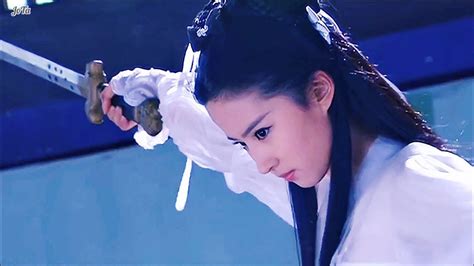 Yifei Liu Fascinating Fight Scenes In Condor Heroes 刘亦菲《神雕侠侣》小龙女打戏混