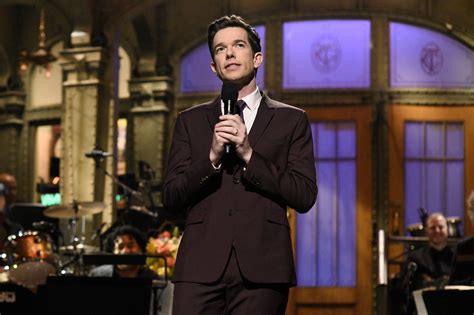 Snl Opens With Tribute To Ukraine As John Mulaney Hosts