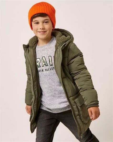 Dunnes Stores Shoppers Love These Childrens Christmas Coats And They