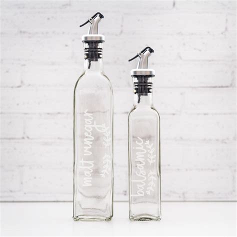 Oil And Vinegar Glass Bottle With Pourer 250 Ml And 500ml