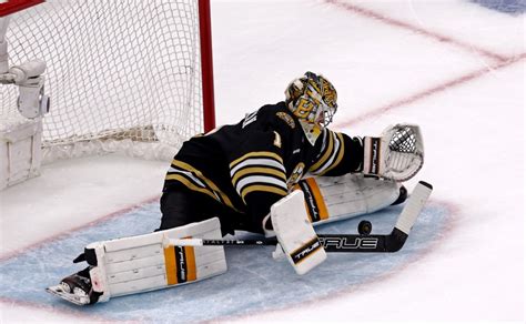 Jeremy Swayman stands tall, leads B’s past the Maple Leafs with 30-save performance – Troy Record